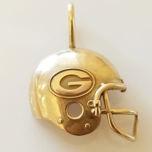 14K Gold Greenbay Pendant